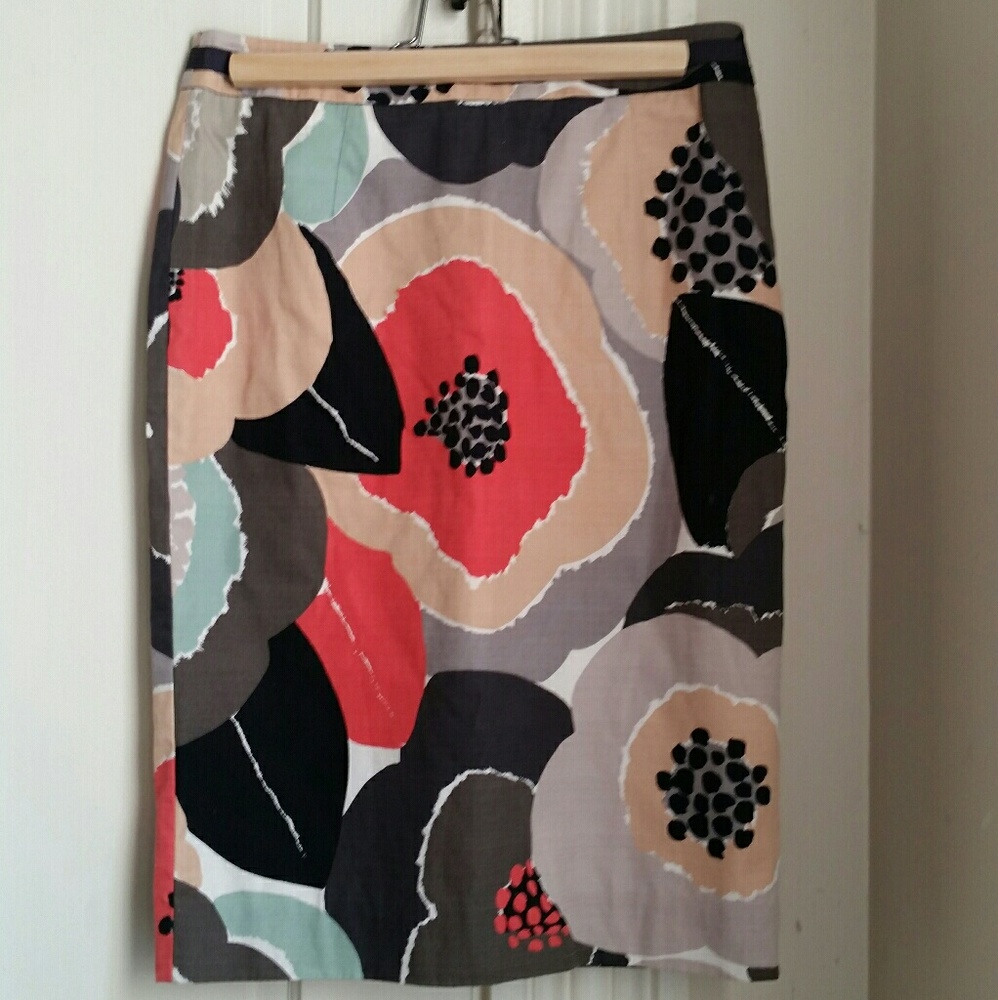 Boden floral pencil skirt - size 6R